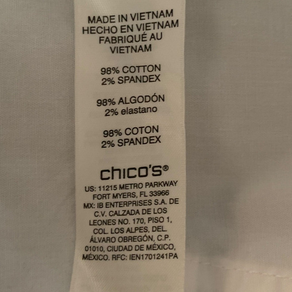 Chico's Pants NWT Size 1.5 (10) Fitigues Cargo Capri Alabaster Vacation Leisure - Picture 6 of 9